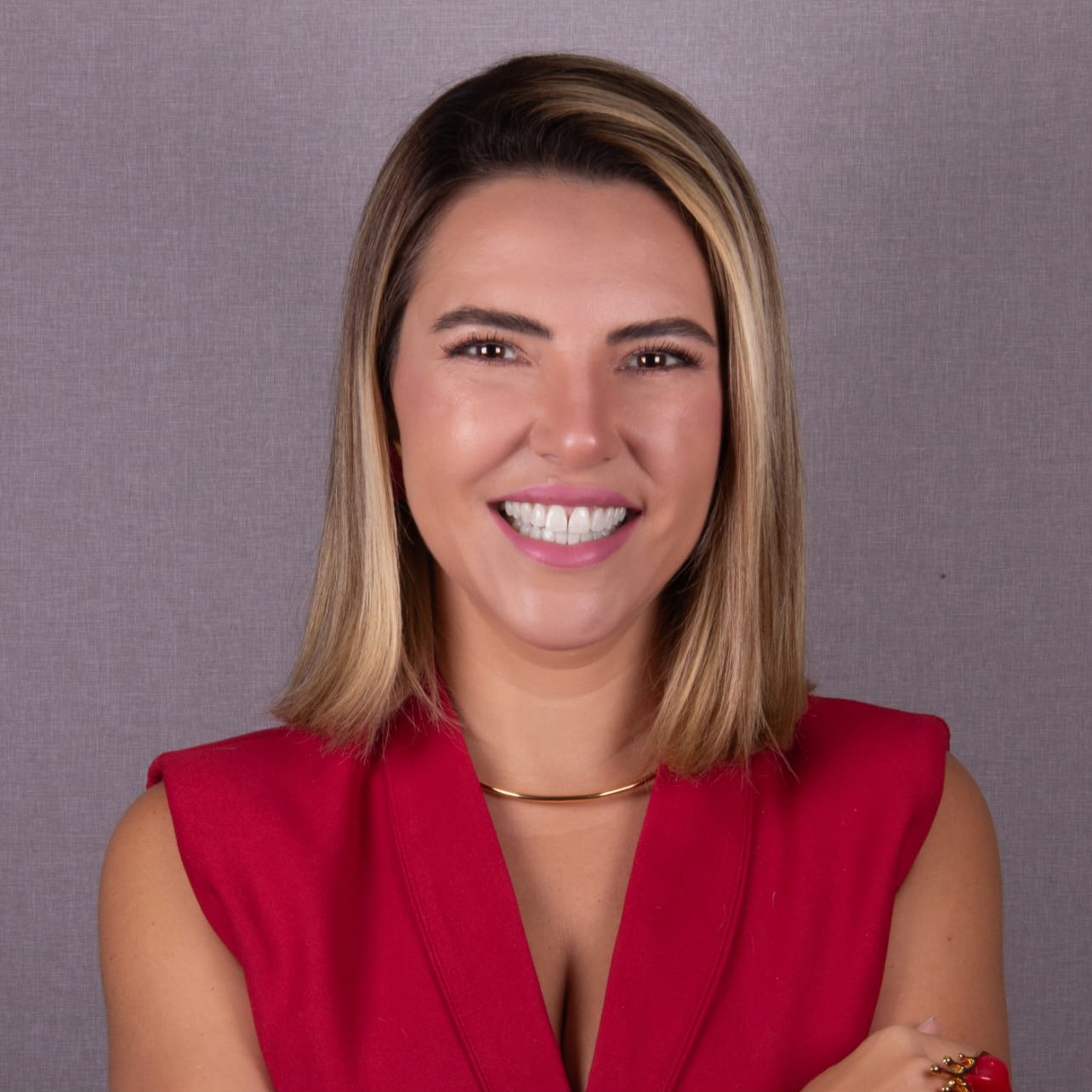 Lara Cândido